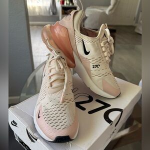Nike Air Max 270 Women's Sneakers - Cream & Blush Pink